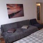 S Pogledom Na - Nada *