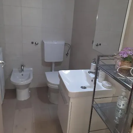 S Pogledom Na - Nada Appartement