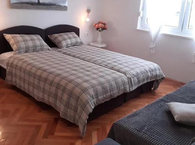 S Pogledom Na - Nada Lejlighed *